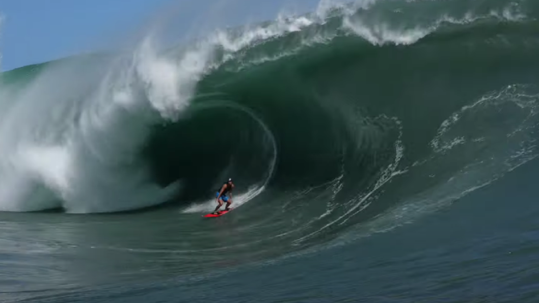 "Madness" à Teahupoo, Mihimana Braye sort une sélection de ses